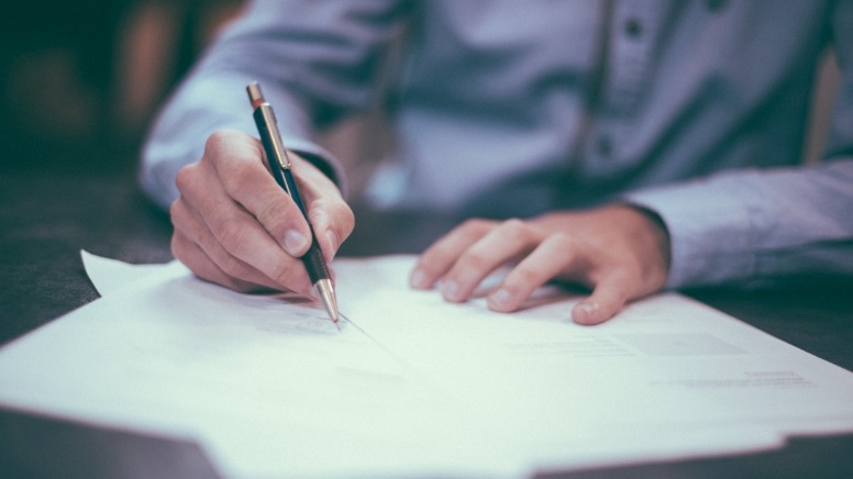 Legal Assistance IDA English